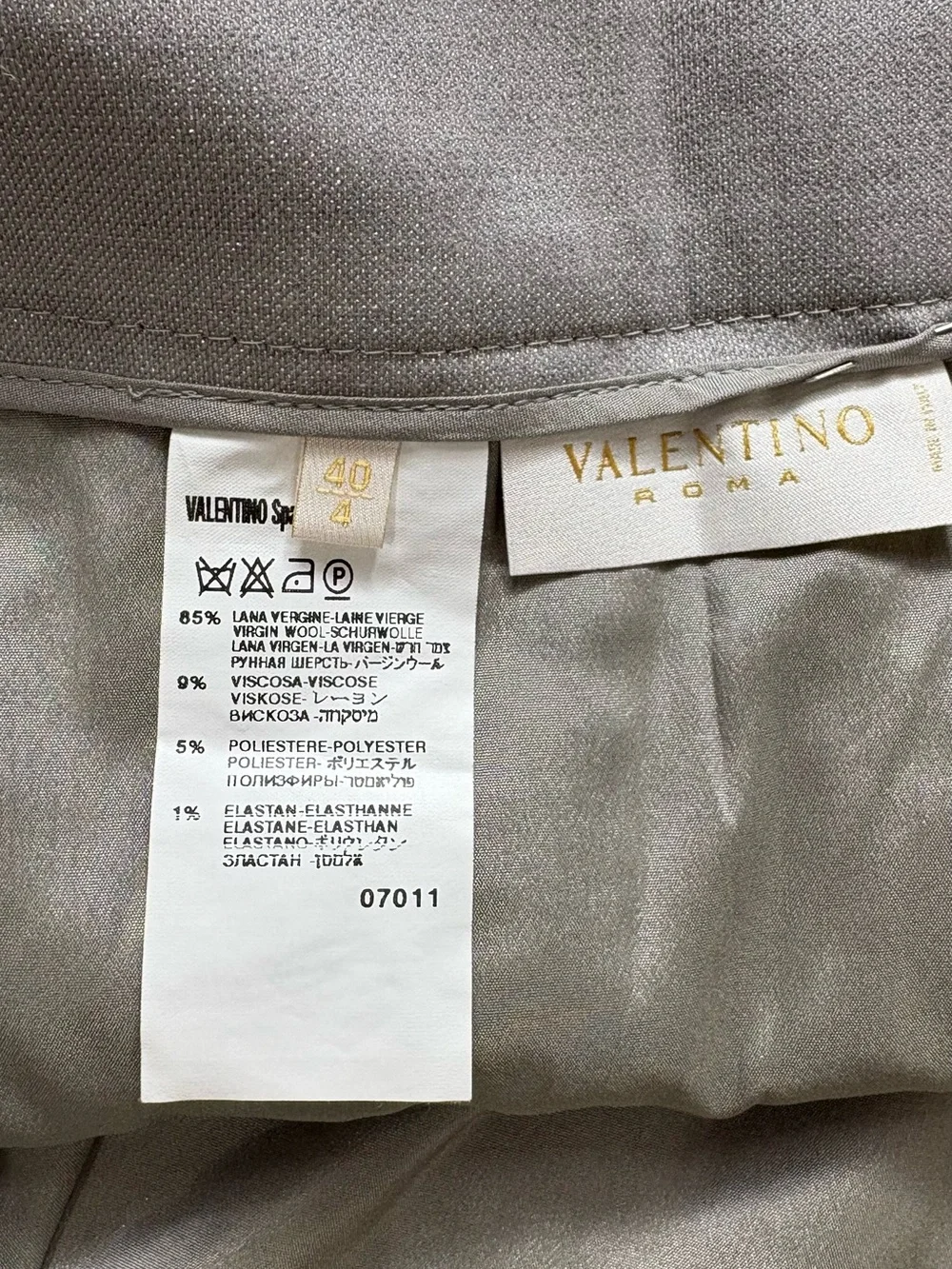 Valentino Roma Made in Italy Virgin Wool Pleated Luxury Skirt IT 40
